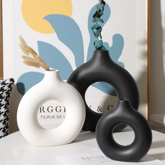 Black Ceramic Doughnut Vases