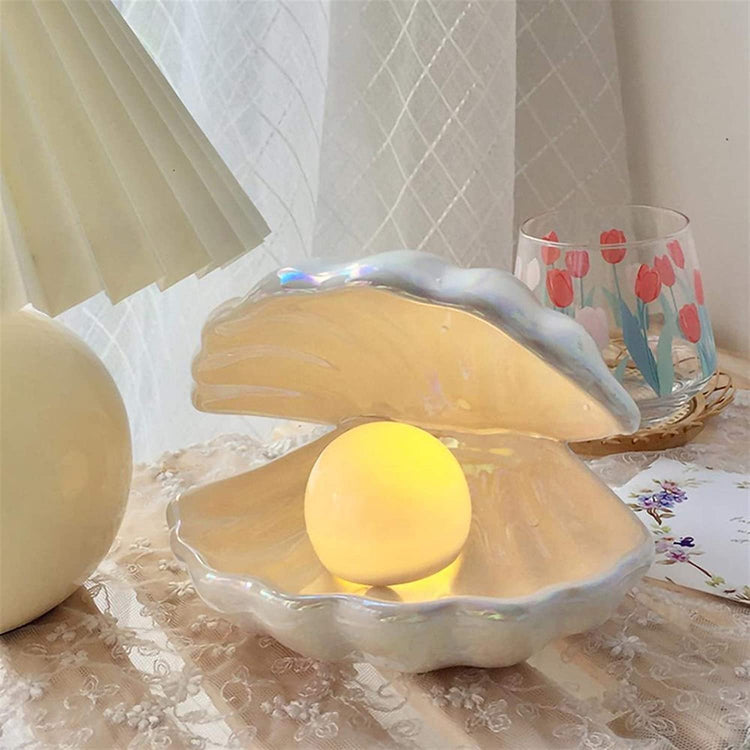 Decorative Ceramic Clam Shaped Lamp