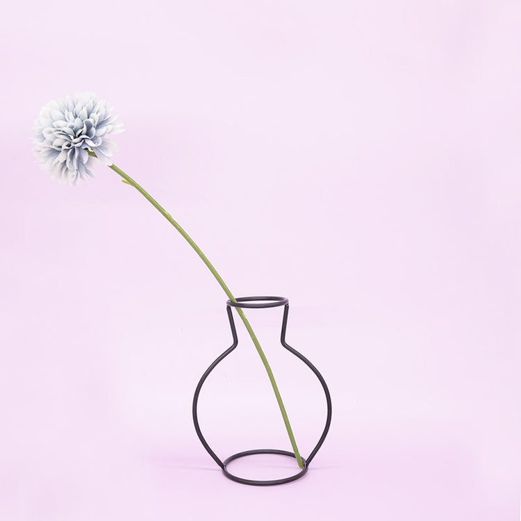 Stylish Black Metal Wire Vase for Modern Flower Display