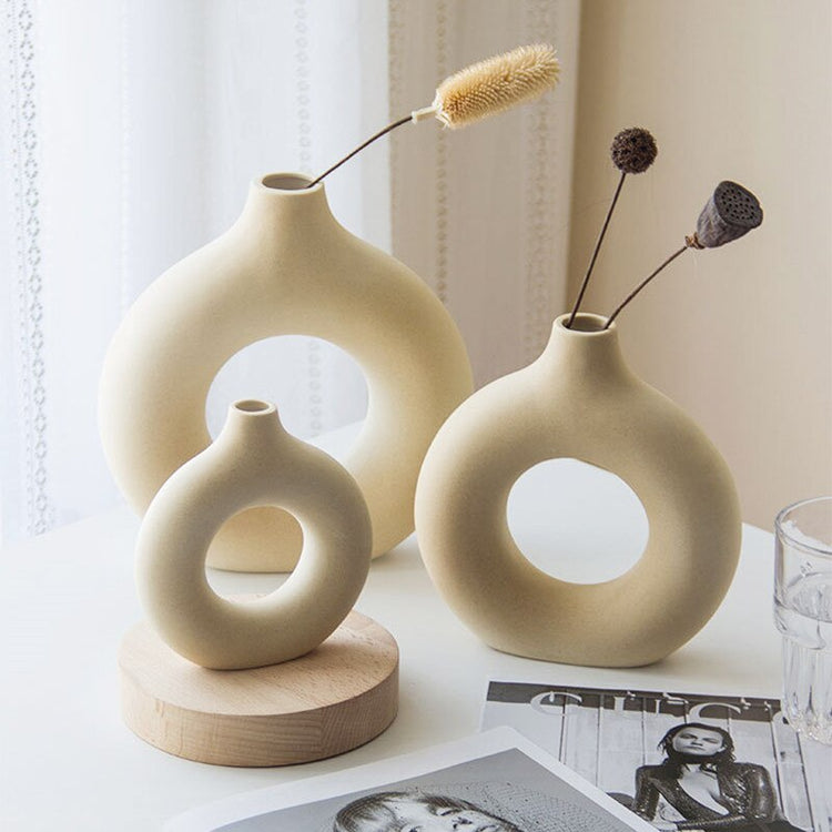 Yellow Donut Shaped Vase For Stylish Flower Display
