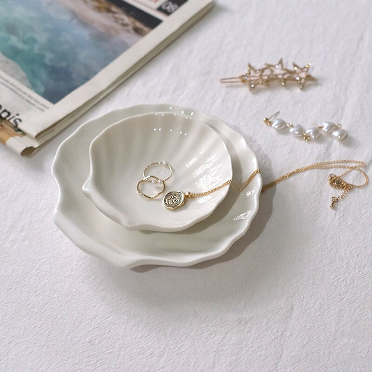 White Ceramic Shell Storage Trays - MAHOGANY STREET
