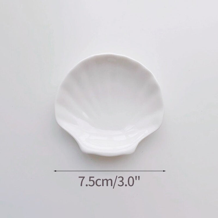 White Ceramic Shell Storage Trays - MAHOGANY STREET