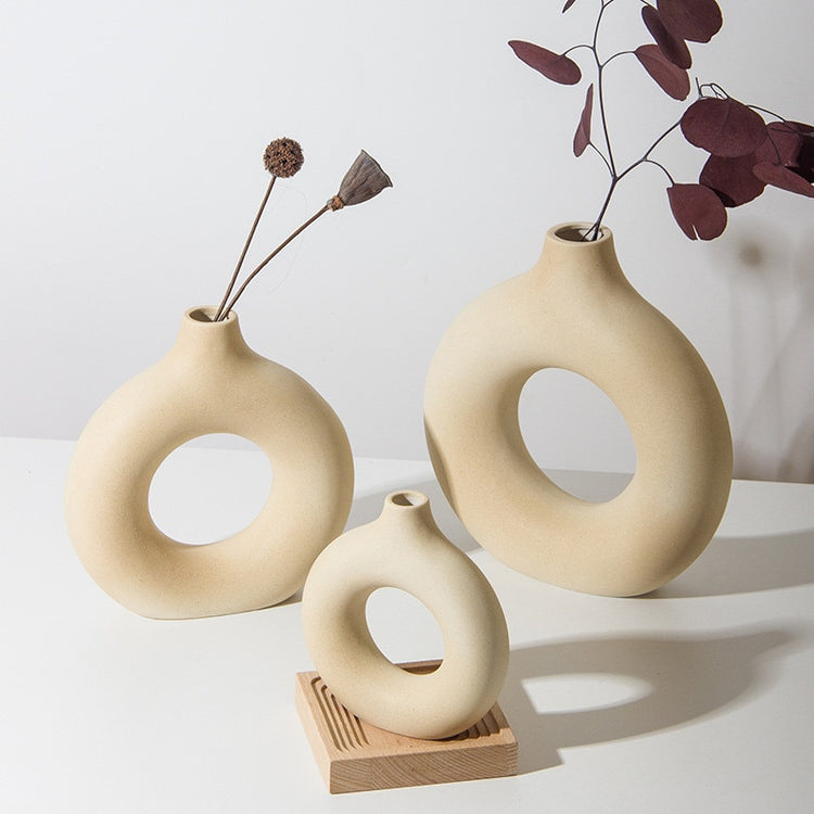 Yellow Donut Shaped Vase For Stylish Flower Display