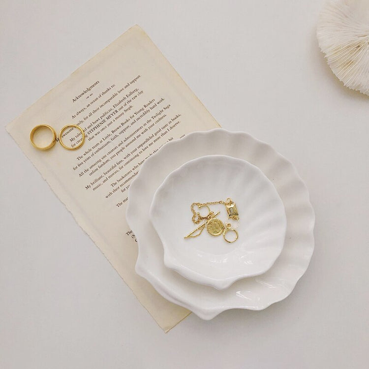White Ceramic Shell Storage Trays - MAHOGANY STREET