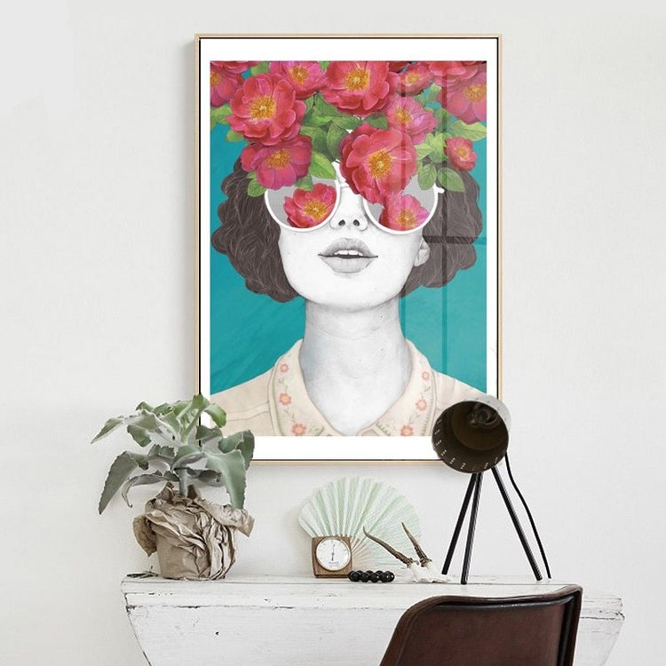 Retro Style Flower Girl Portrait Wall Art - MAHOGANY STREET