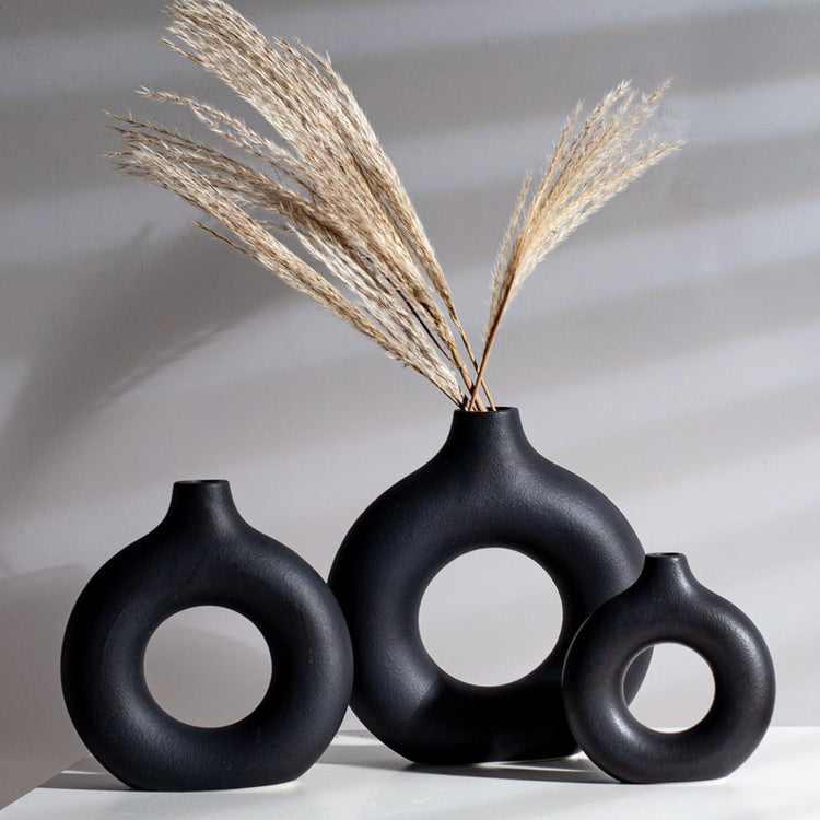 Black Ceramic Doughnut Vases - MAHOGANY STREET