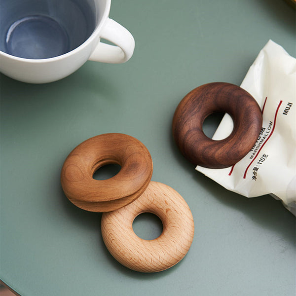 Wooden Doughnut Bag Clips - Set of 2 - MAHOGANY STREET