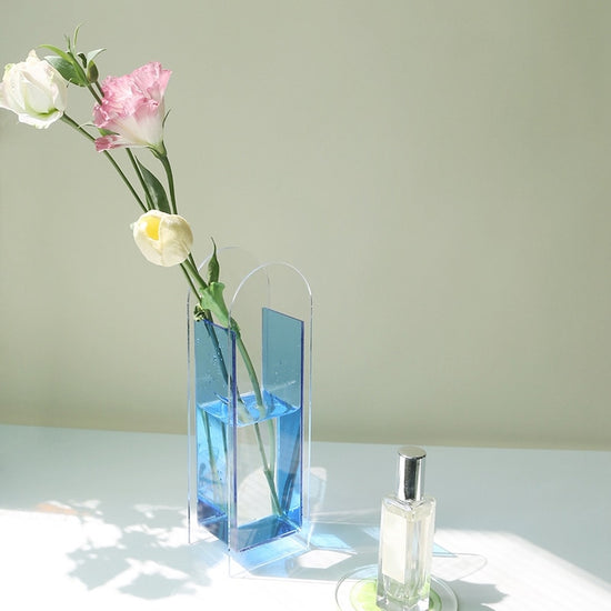 Colorful Acrylic Flower Vases - MAHOGANY STREET