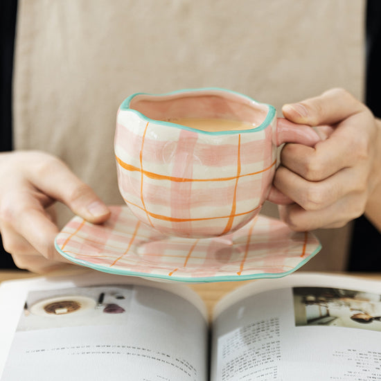 Hand-Painted Ceramic Mug Sets - MAHOGANY STREET